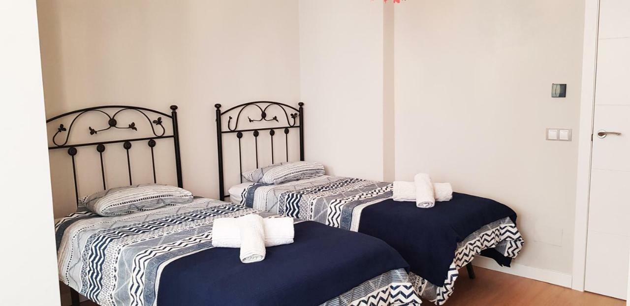 Apartamento Duplex Frente Al Mar Paseo Maritimo Torremolinos 아파트 외부 사진